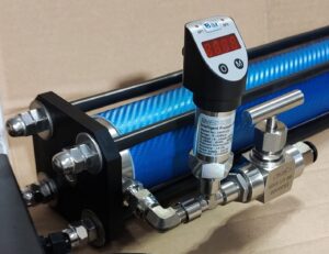 Alternative view of High Pressure Regulator Assembly for watermaker with digital manometer and relay box